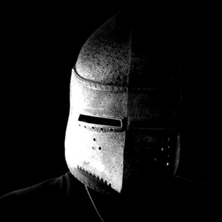 Cracked Bascinet