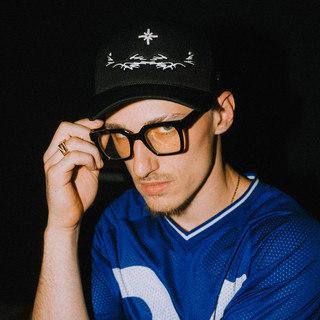 MIKE RAVE