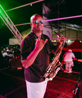 Buhle Sax