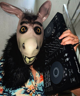 DJ IA