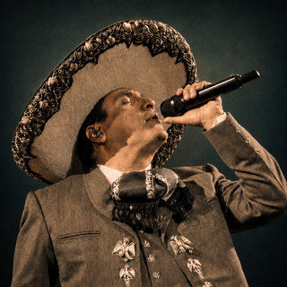 Julión Álvarez y su Norteño Banda poster