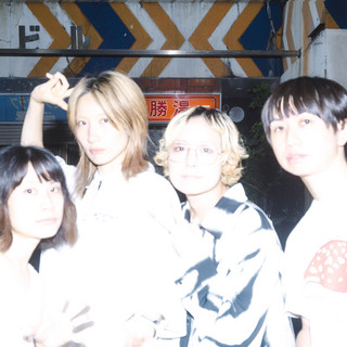 tricot poster