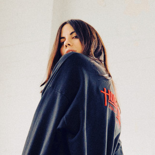 Sofi de la Torre cover