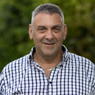 ROBERT LORETZ