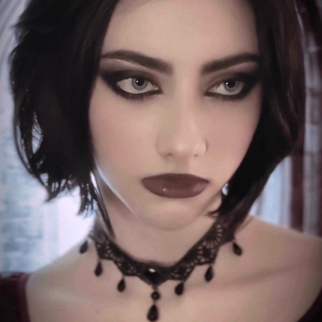 Bella Vonroe