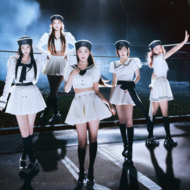 Red Velvet image