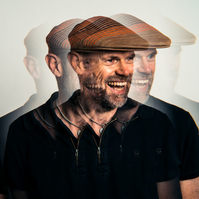 Dave Lee image