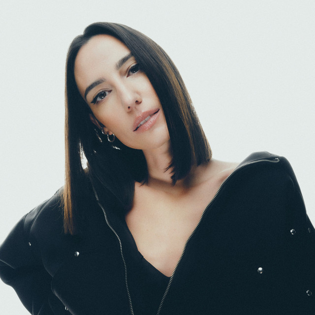 Amelie Lens image