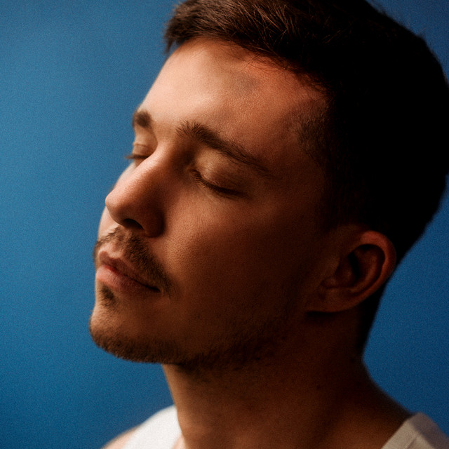 TOPIC, ROBIN SCHULZ,NICO SANTOS & PAUL VAN DYK
