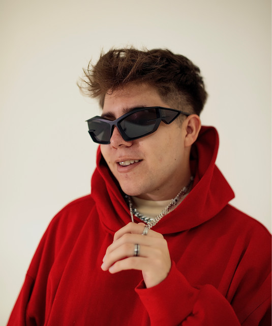 Dimelow Pro
