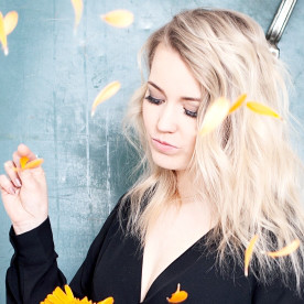 Evelia Meri | Spotify