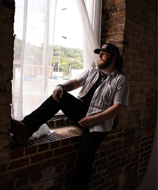 Tucker Underwood Image