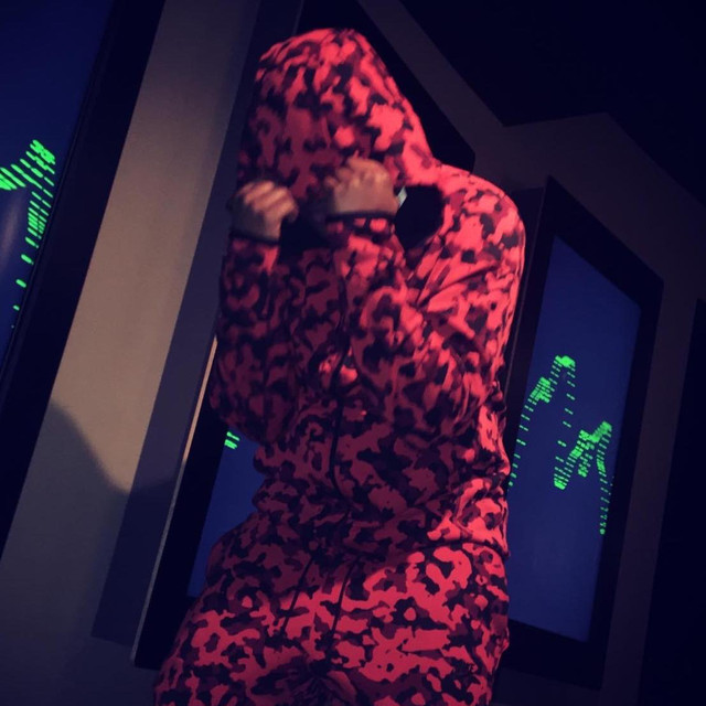 BLVCKA