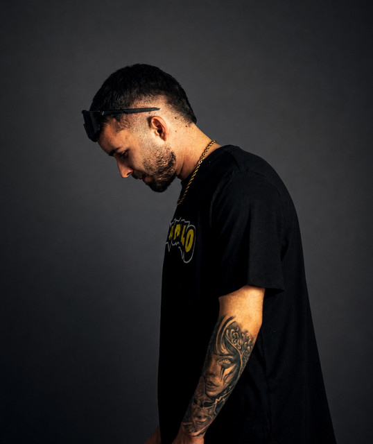 El89