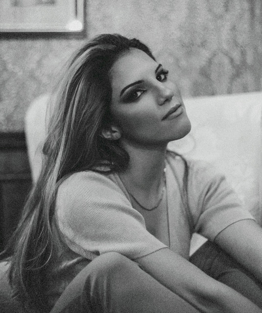 Arebica Luna