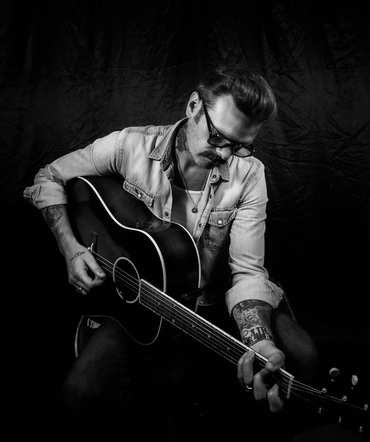 ALEX BERGAN band image