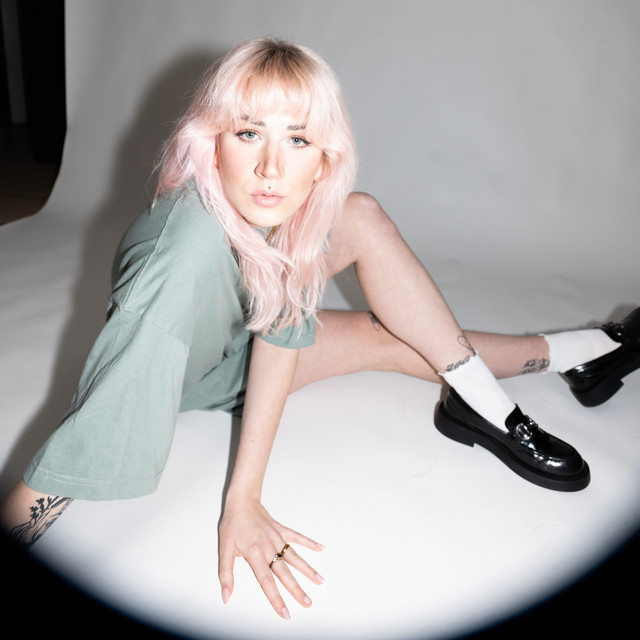 LYNE | Spotify