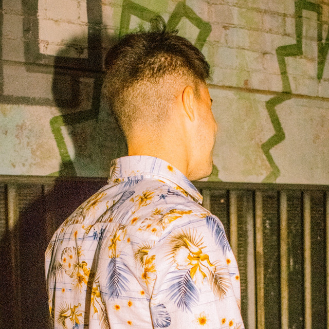R Peter | Spotify
