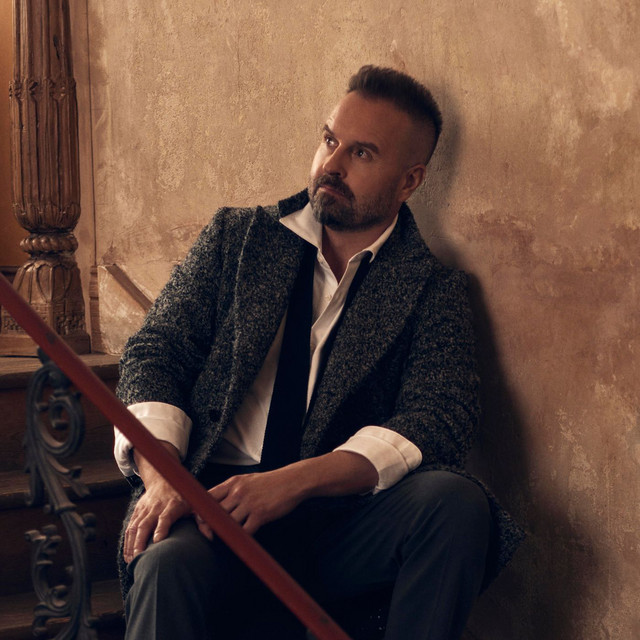 Alfie Boe image