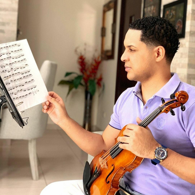 Nestor Daniel Aponte | Spotify