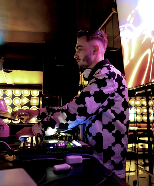 DJ TIN