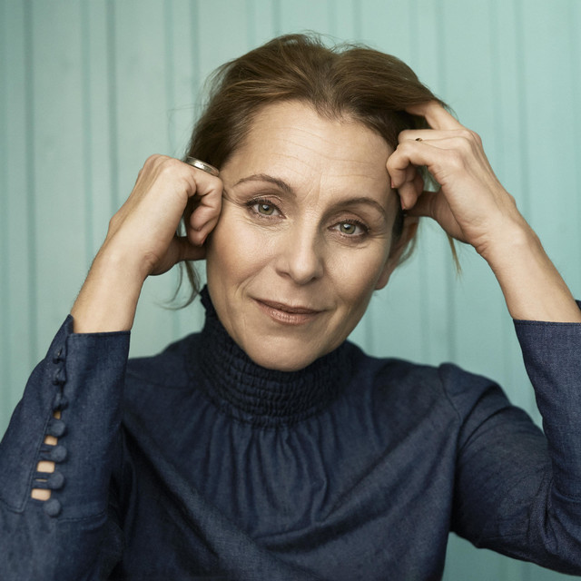 Helen Sjöholm