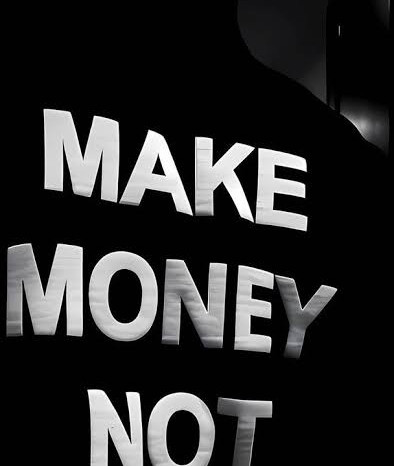 CASH INC.