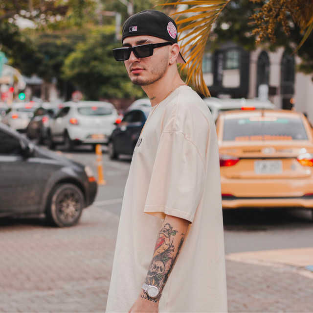 Gee | Spotify