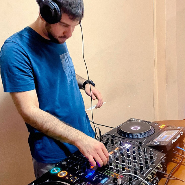 Octavio Alcivar Spotify 