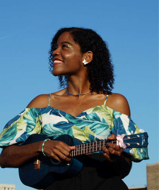 Yaniza | Spotify