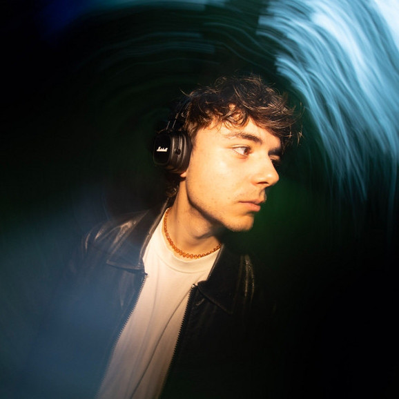 Luey | Spotify