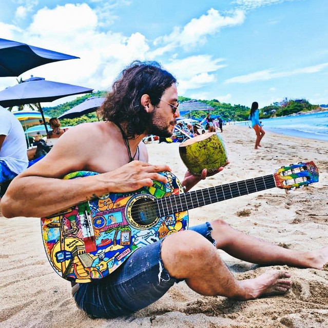 Xavi Trotamundos Artist