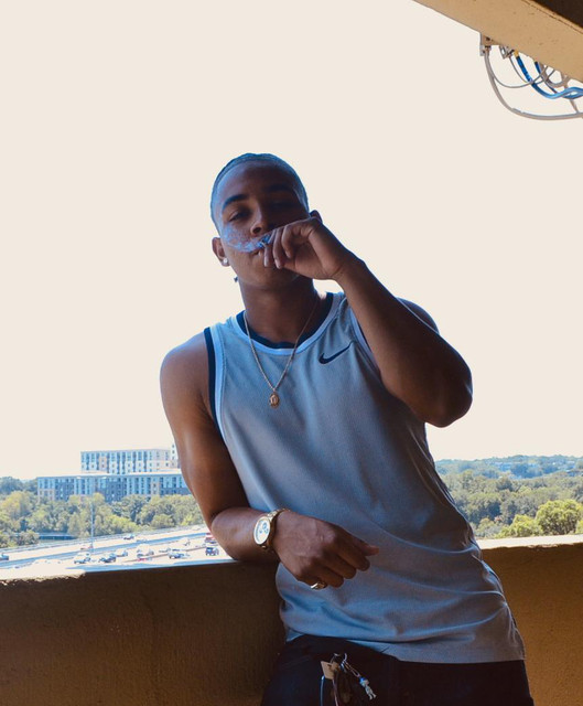 HiNi | Spotify