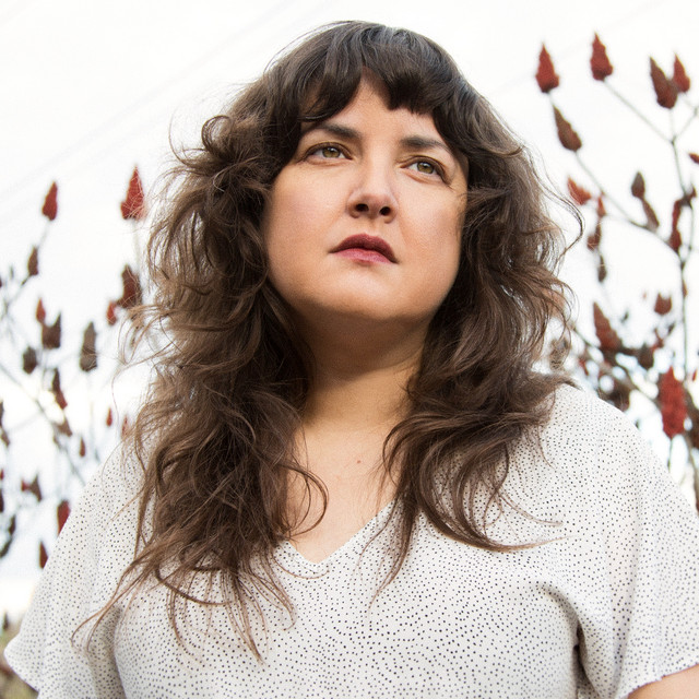 Abigail Lapell image