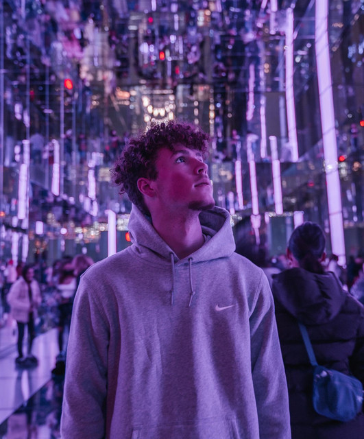 sam | Spotify