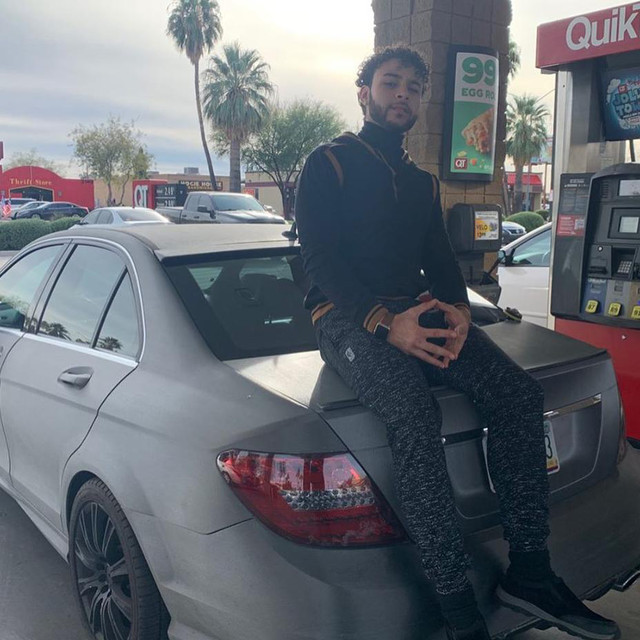 Jon-Claude | Spotify
