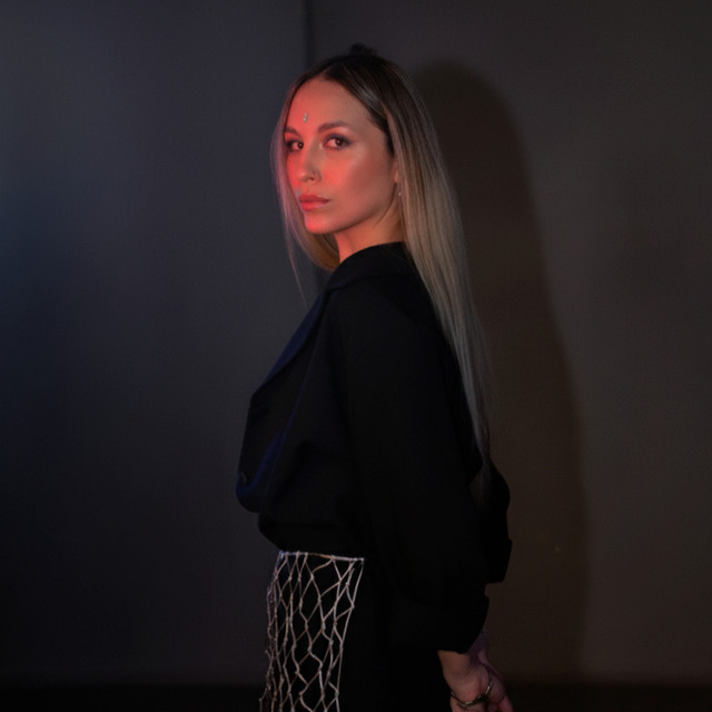 Arebica Luna