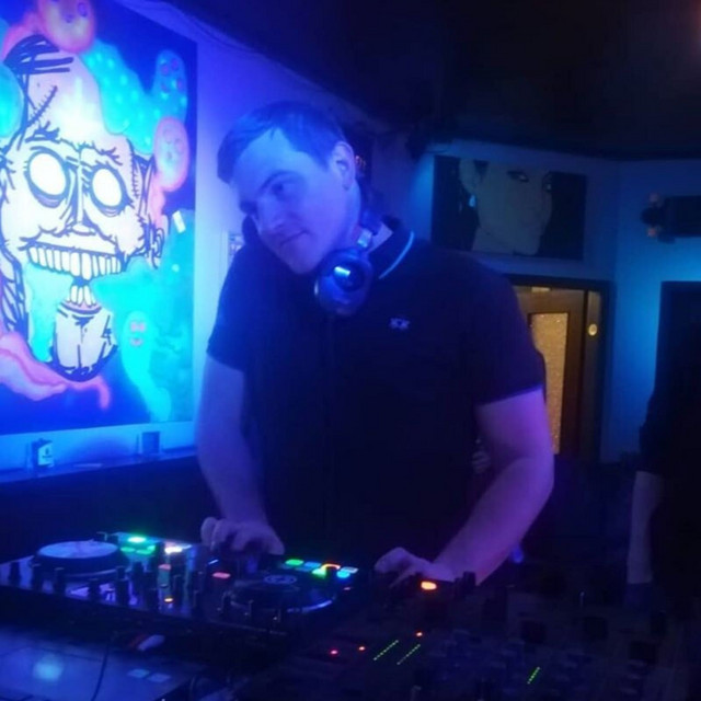 DJ Nils Sifrin