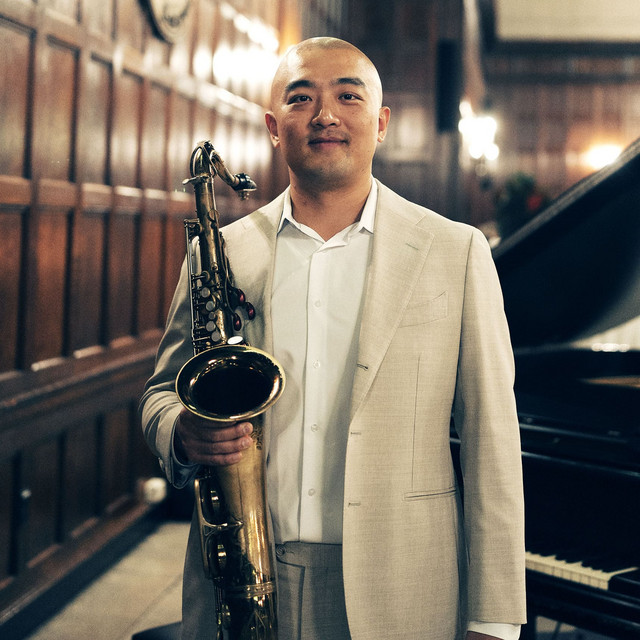 Zishi Liu
