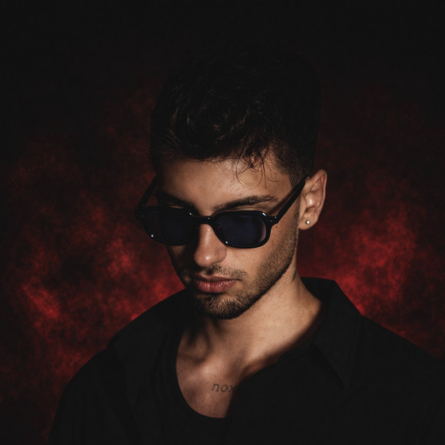 TOMAS MATOS