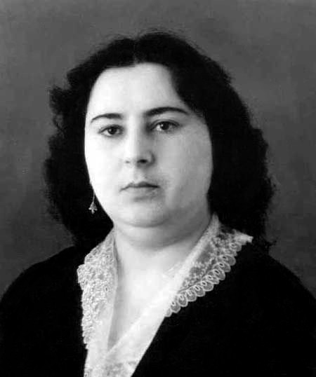 Şəfiqə Axundova