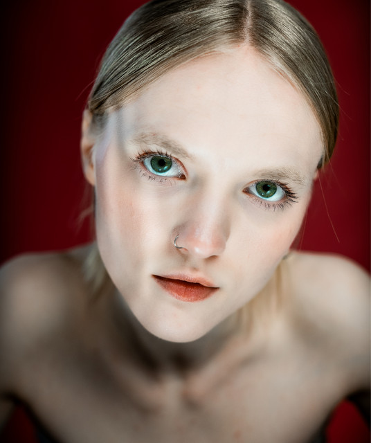 Elisa R.
