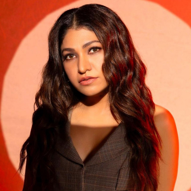 Tulsi Kumar image