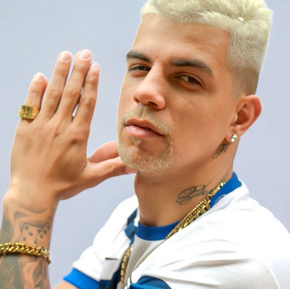 MC BC | Spotify