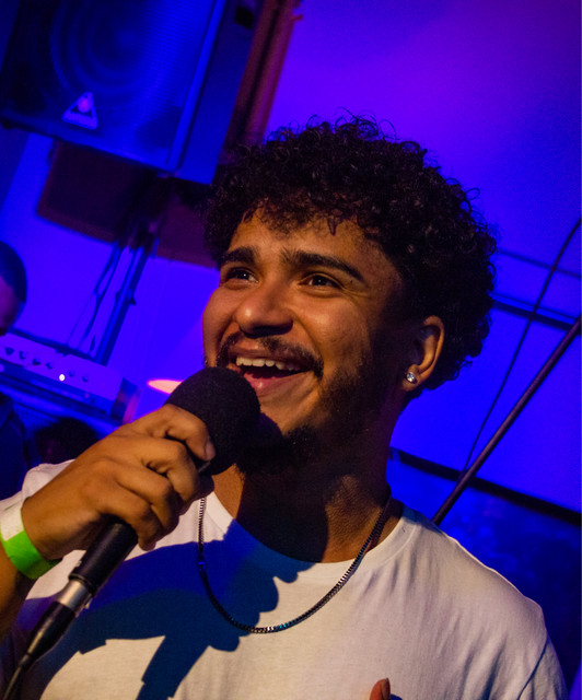Jéz: Songs list, genres, analysis and similar artists - Chosic