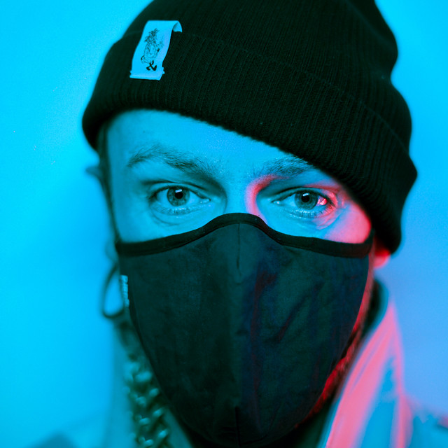 Sam Binga