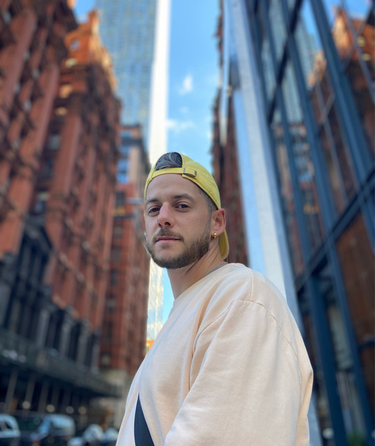 AD