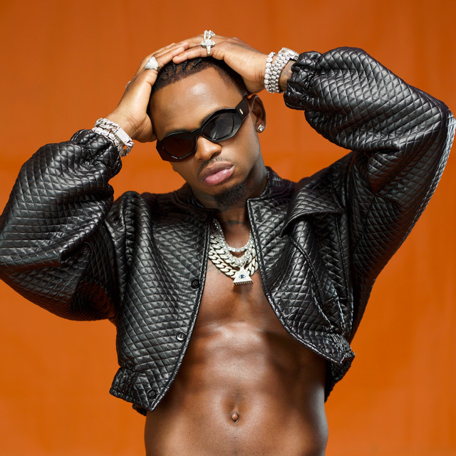 how old is diamond platnumz now