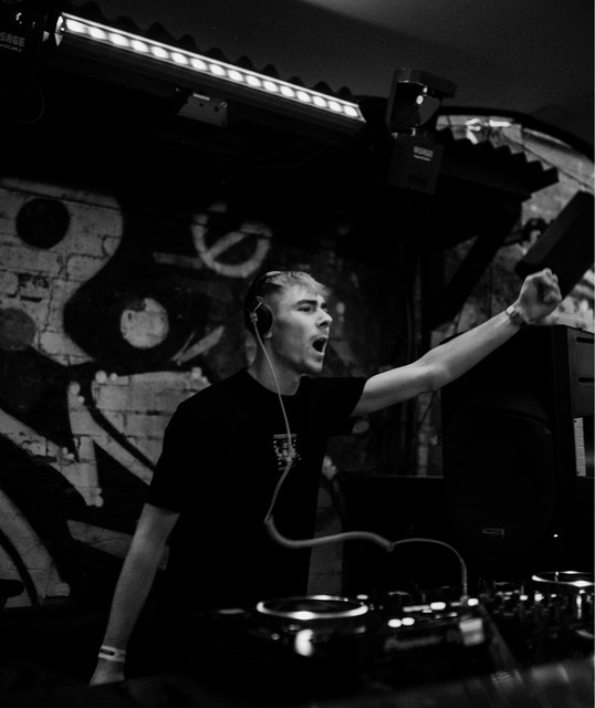 DAIRØ | Spotify