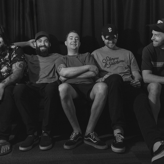 Nine to Fyah band image